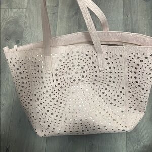 Bath & Body Works Black Friday 2017 VIP Blush Pink Zip Tote Weekender bag